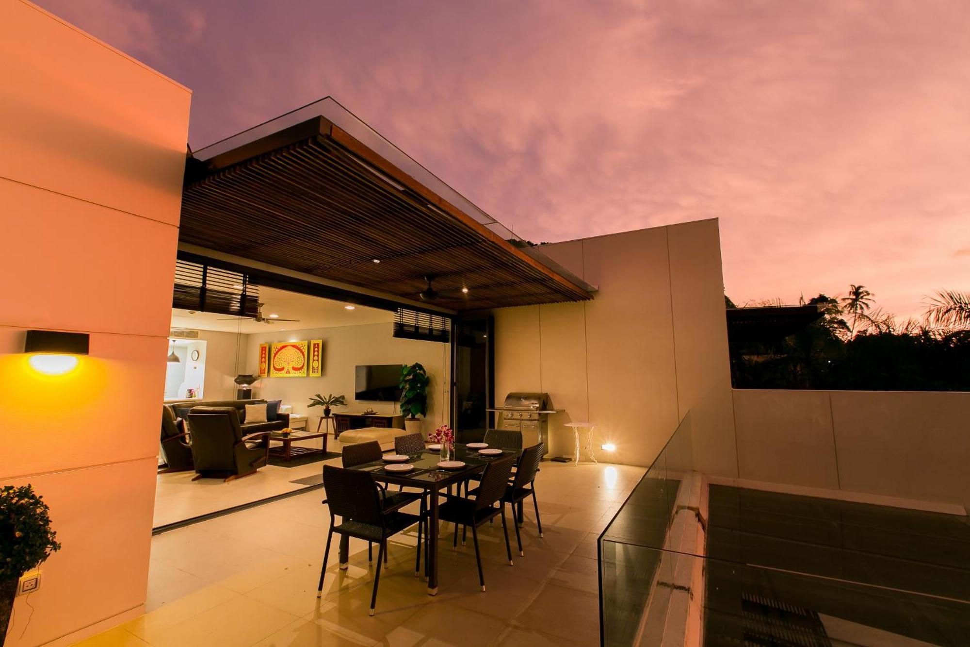 อพาร์ทเม้น The Heights Seaview C1 Near