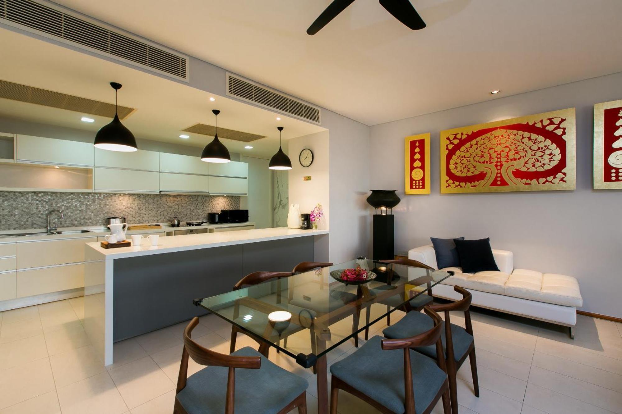 อพาร์ทเม้น The Heights Seaview C1 Near *